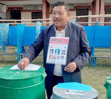 कांग्रेस झापाको सभापतिमा देउमान थेबे निर्वाचित